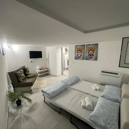 Apartment Opera House *